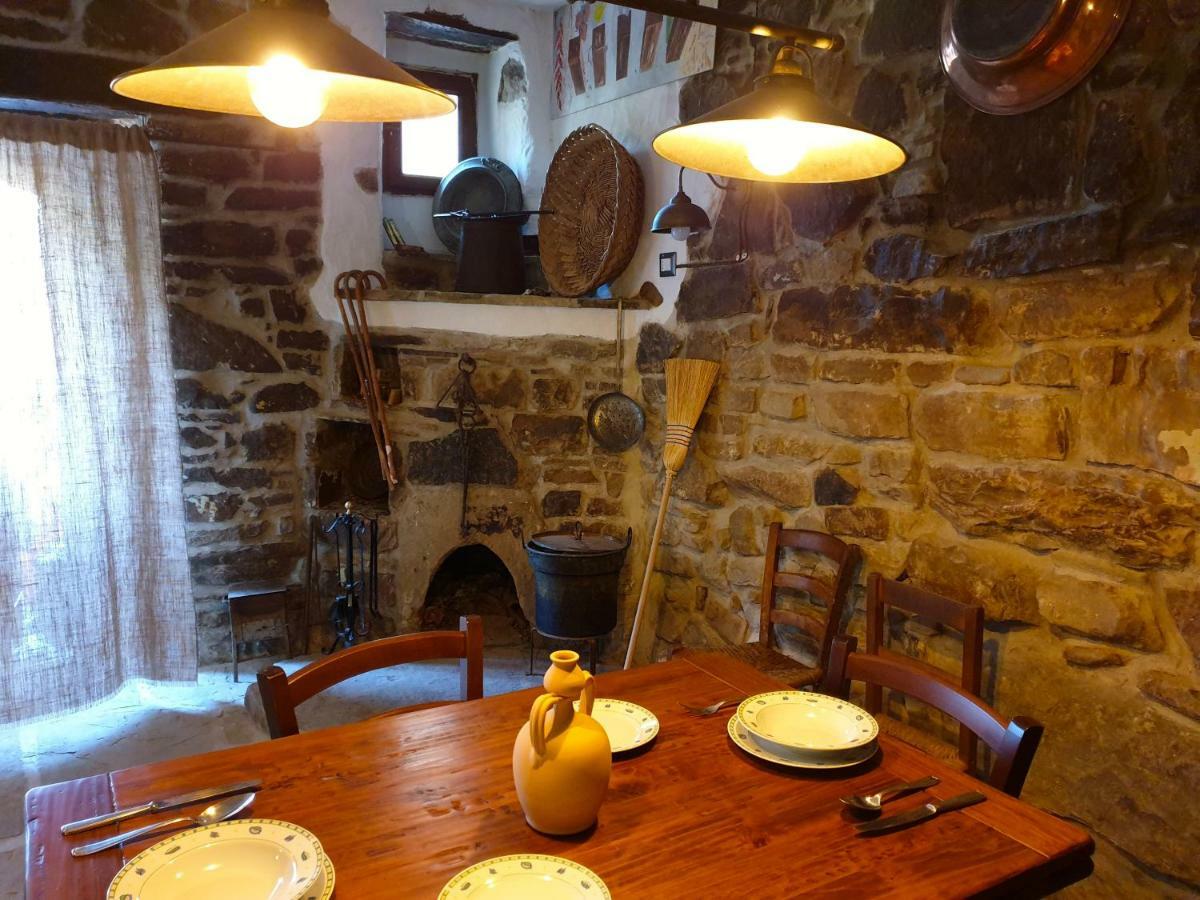 Casa Contadina Leilighet Castelmezzano Eksteriør bilde