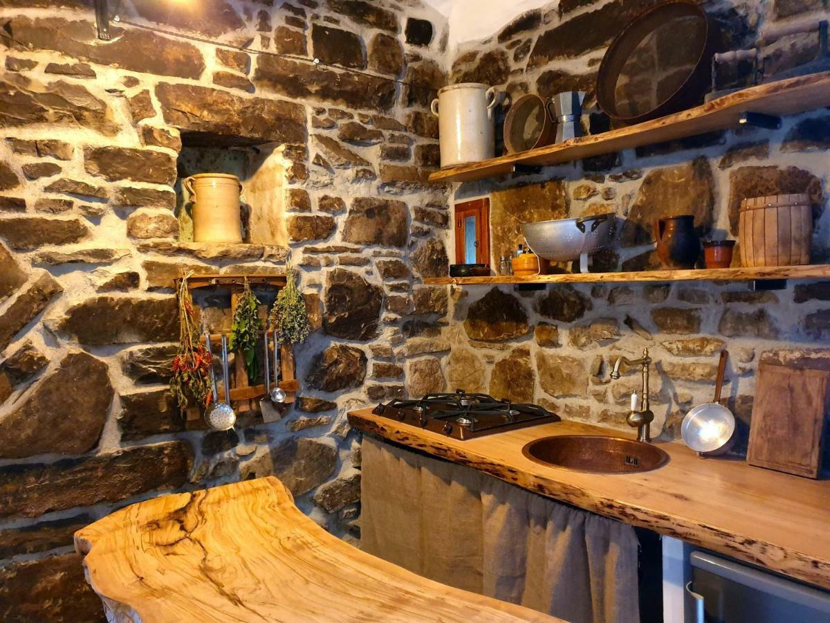 Casa Contadina Leilighet Castelmezzano Eksteriør bilde